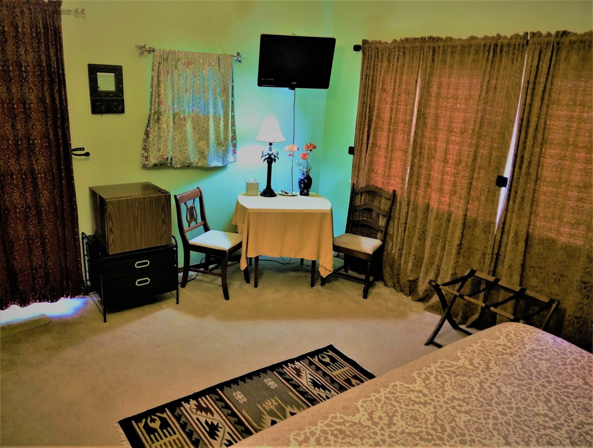 Inn At Charlotte B&B Берлингтон Экстерьер фото
